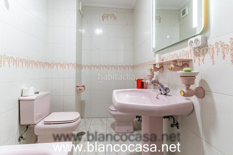 Foto a4b1d825-0a1a-40b8-94b2-1cacc4eb2039. Alquiler piso en Carballo
