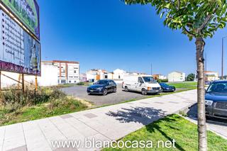 Terreno residencial en Carballo. Inversión  top en pleno centro de carballo a coruña