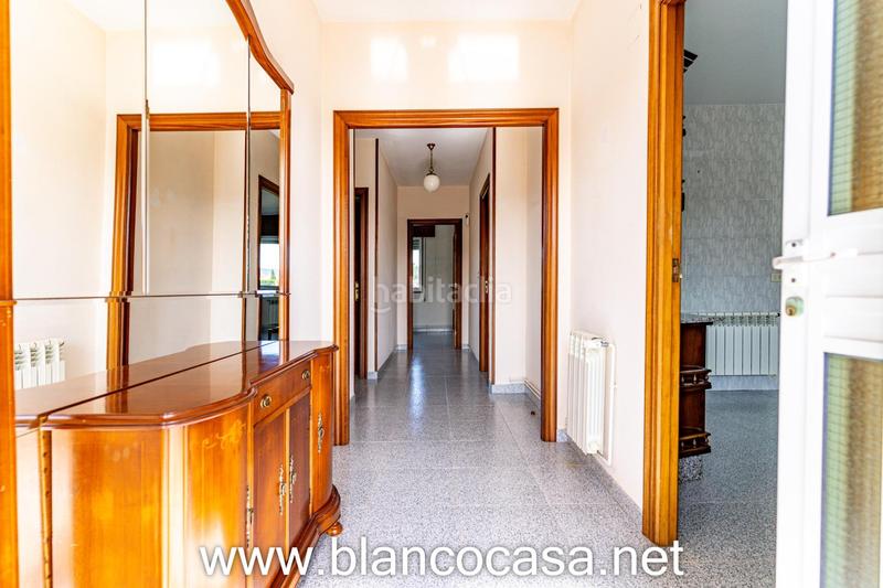 Foto 012c098e-fc4a-4397-b3e8-7edbd40da36f. Casa  con gran terreno en xoane da estrada, 389 m construidos en parcela de 1.637 m en Carballo