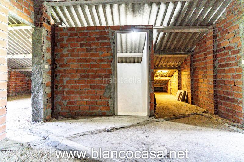 Foto 17cacd93-6ce2-4ad1-bd28-11fa0b6921d2. Casa  con gran terreno en xoane da estrada, 389 m construidos en parcela de 1.637 m en Carballo