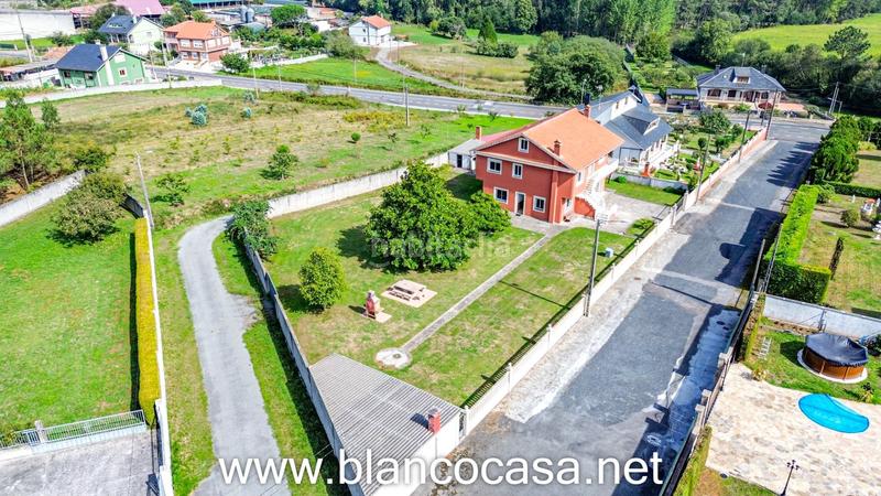 Foto 2a20865f-fe4b-4954-8bec-35b00fdbc0c2. Casa  con gran terreno en xoane da estrada, 389 m construidos en parcela de 1.637 m en Carballo