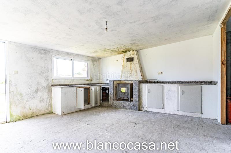 Foto 3e426c02-c61e-47ba-b232-a24cc04db566. Casa  con gran terreno en xoane da estrada, 389 m construidos en parcela de 1.637 m en Carballo