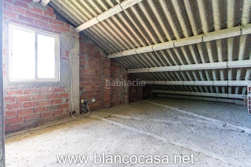 Foto 5b9f6200-76ee-4d73-bc3c-cab3cad26e45. Casa  con gran terreno en xoane da estrada, 389 m construidos en parcela de 1.637 m en Carballo
