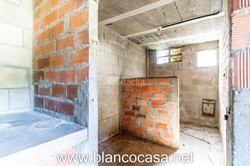 Foto cd2dc99e-848a-47a2-85d0-dd5e8566d719. Casa  con gran terreno en xoane da estrada, 389 m construidos en parcela de 1.637 m en Carballo