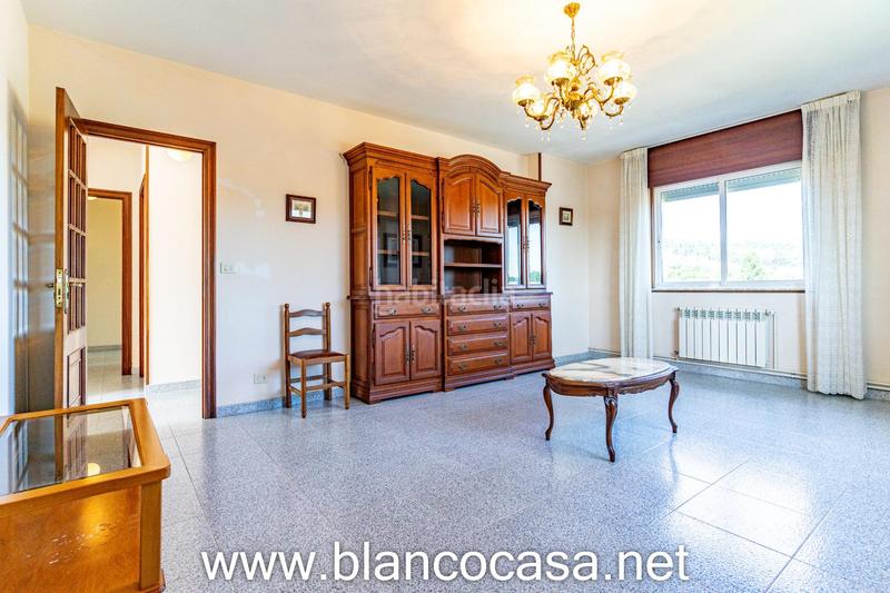 Foto d193a4bd-242d-4f88-9372-62148c34cddc. Casa  con gran terreno en xoane da estrada, 389 m construidos en parcela de 1.637 m en Carballo