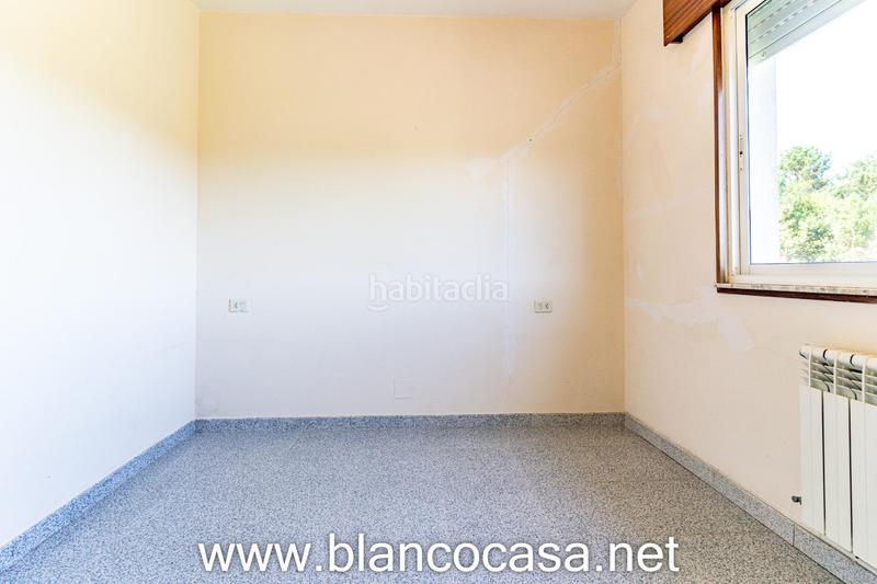 Foto ea7af53e-af7c-4011-ac9c-084b330ca622. Casa  con gran terreno en xoane da estrada, 389 m construidos en parcela de 1.637 m en Carballo