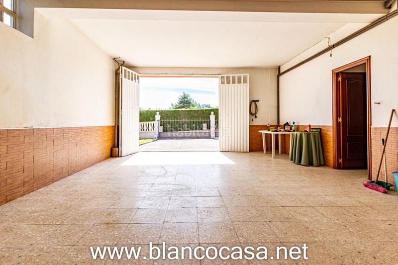 Foto fe3c92bb-f3dd-4c91-a3f9-6e967f306cdd. Casa  con gran terreno en xoane da estrada, 389 m construidos en parcela de 1.637 m en Carballo