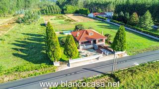 Maison à Carballo. Casa para entrar a vivir con 3.843m de terreno  a tan solo 5,4 k