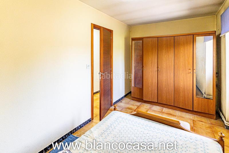 Foto 831c33e5-d1ac-4a7c-bea7-c239276d0595. Haus mit heizung parking in Carballo