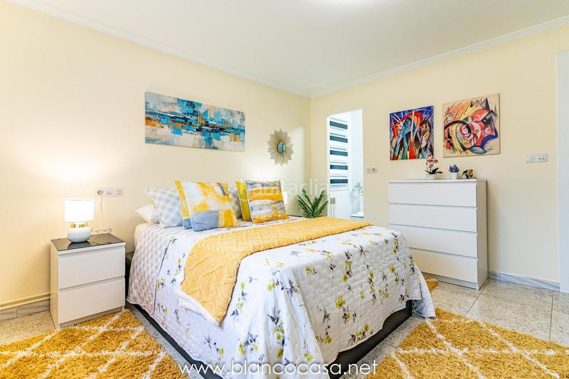 Foto 0a8dc052-55bf-48b9-a3dc-f4155a7290b1. Maison avec parking dans Coristanco