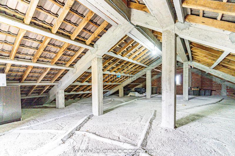 Foto 1df0cee4-3b0c-45a8-a329-31baddfc858b. Maison avec parking dans Coristanco