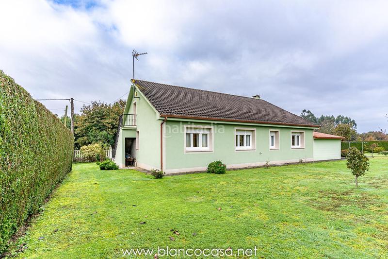 Foto 2df60b44-1752-4f4b-9032-4e7e9d7d9e09. Maison avec parking dans Coristanco