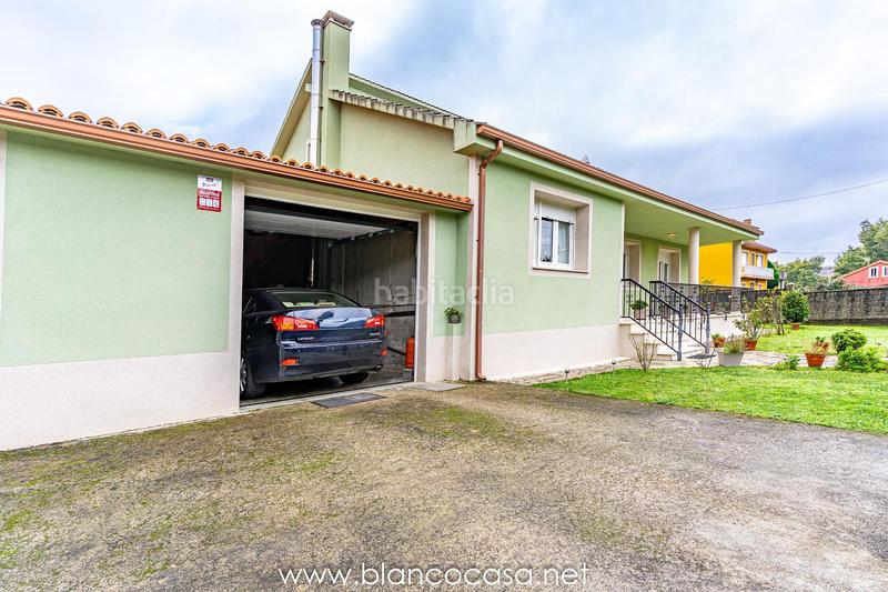 Foto 52ae579d-119f-4800-bc99-97f6100fabeb. Maison avec parking dans Coristanco