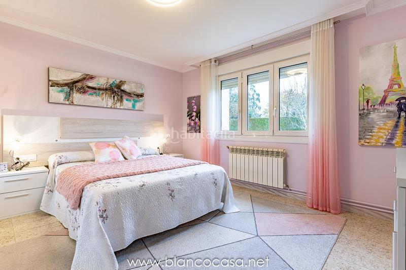 Foto 7c7428f2-79b2-4513-a1aa-4944cfd5a173. Maison avec parking dans Coristanco