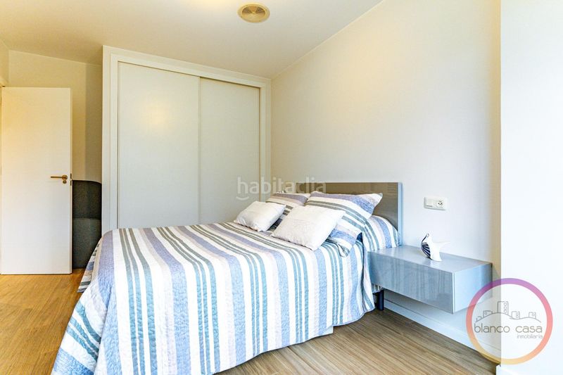 Foto 1d4b3f5b-e864-445a-802c-5ce605fc8a77. Casa amb calefacció aparcament a Carballo