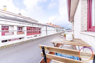 Location Appartement à Carballo. Piso en alquiler con 2  terrazas en plena gran vía de carballo a