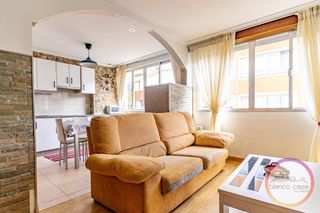 Etagenwohnung in Carballo