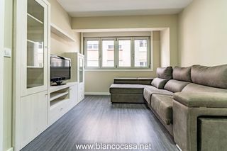 Rent Flat in Carballo. Pisazo nuevo a estrenar en cmahón de carballo!