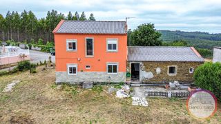 Casa a Coristanco. Casa de piedra con 1.407 m2 de terreno por solo 94.990  en coris
