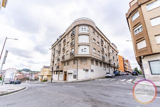 Piso en Carballo. Piso céntrico en carballo con garaje y ascensor  124.990