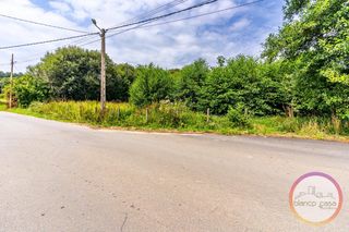 Wohngrundstück in Laracha. Solar de 2.878 m2  anteproyecto  con opción de  segregación en