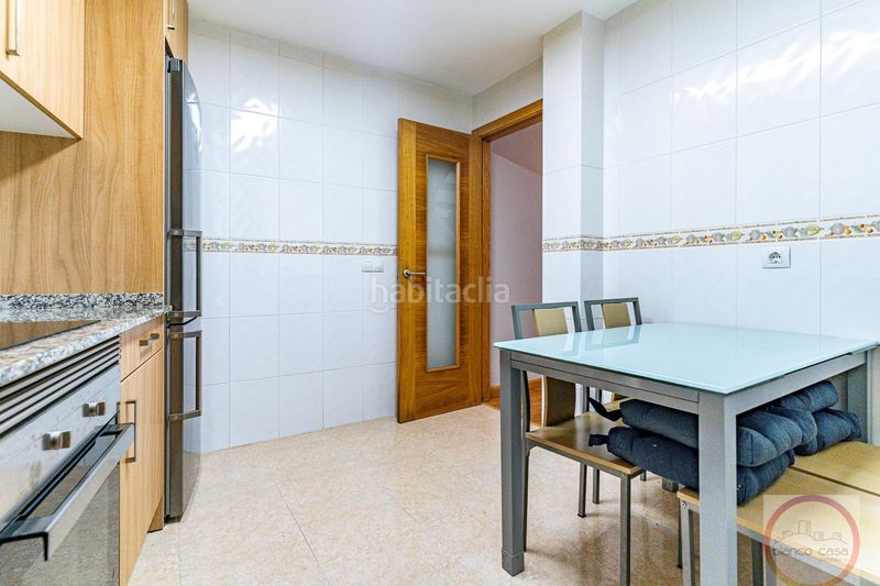Foto d2dadbb6-ef18-4fe5-a93d-401ac2511418. Pis a Laracha