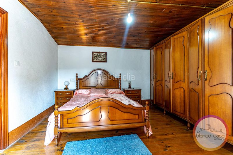 Foto 3d51a325-0b99-4769-8f5a-01a7570f362f. Casa amb aparcament a Santa Comba