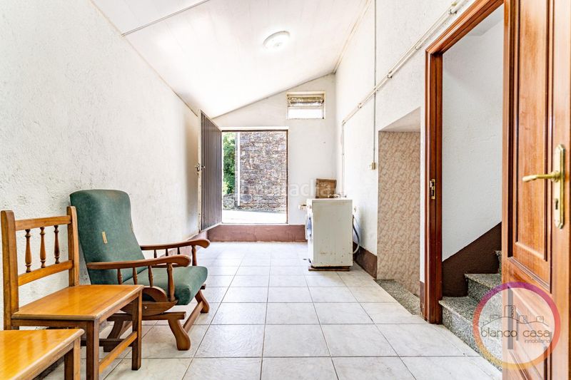 Foto 54d93674-6adb-4f65-b3bd-693ba3e4b51d. Casa amb aparcament a Santa Comba
