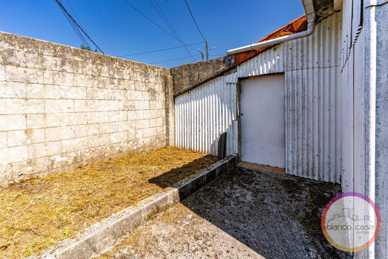 Foto 7114a3f5-51bd-4f33-b56c-61cb4173790f. Casa amb aparcament a Santa Comba