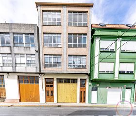 Gebäude in Carballo. Edificio para  rehabilitar a  a 600 m del centro de carballo a c
