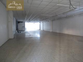 Lloguer Local Comercial a Carballo. Bajo en alquiler en la zona del san martiño!