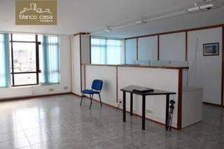Lloguer Oficina a Carballo. Alquiler de planta entera en nave de polígono de bértoa