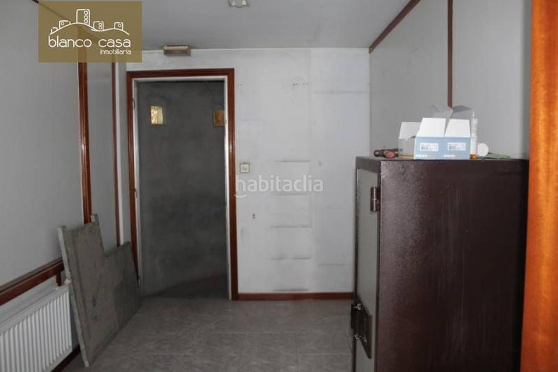Foto 3e2d41de-c2c9-4357-bded-29f2e9d4eb41. Miete büro in Carballo