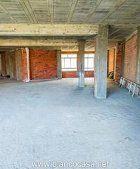 Local Comercial a Malpica de Bergantiños. Bajo en alquiler con opción a compra
