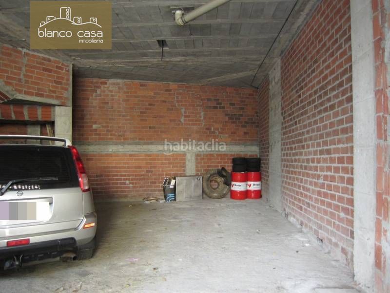 Foto 7fa8ef5d-2d93-4a5c-b343-d939a5ff4396. Local comercial a Carballo