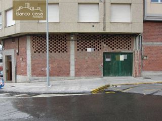 Locale commerciale in Carballo. Venta de local cerca del ies alfredo brañas