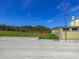 Terreny residencial a Carballo. Solar en venta