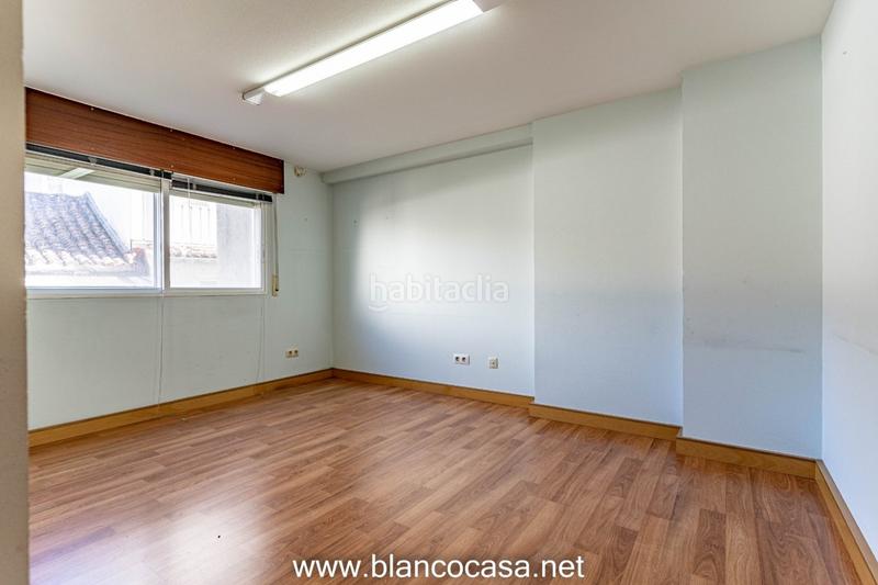 Foto 5fddd52a-9105-4017-b832-c0a80e9bdaaf. Affitto ufficio in Carballo