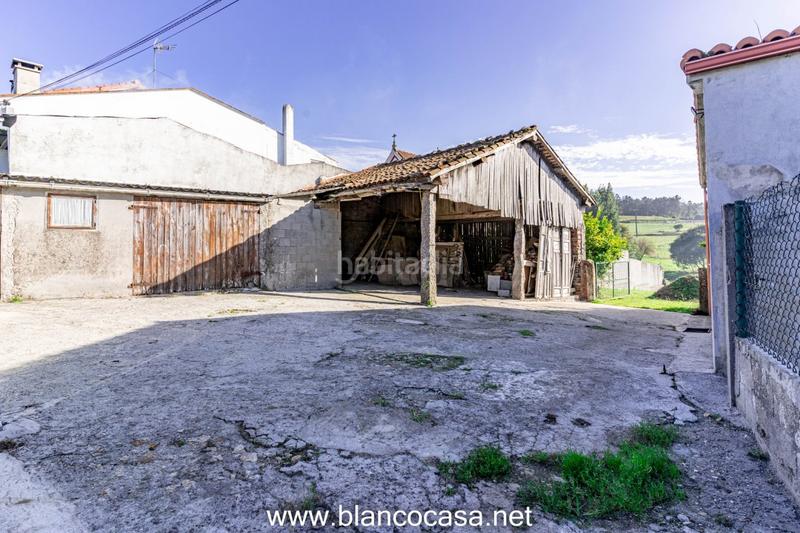 Foto 4740eea8-2b39-4215-9609-53c6a0da8fae. Casa amplia casa con terrenazo en tella en Ponteceso
