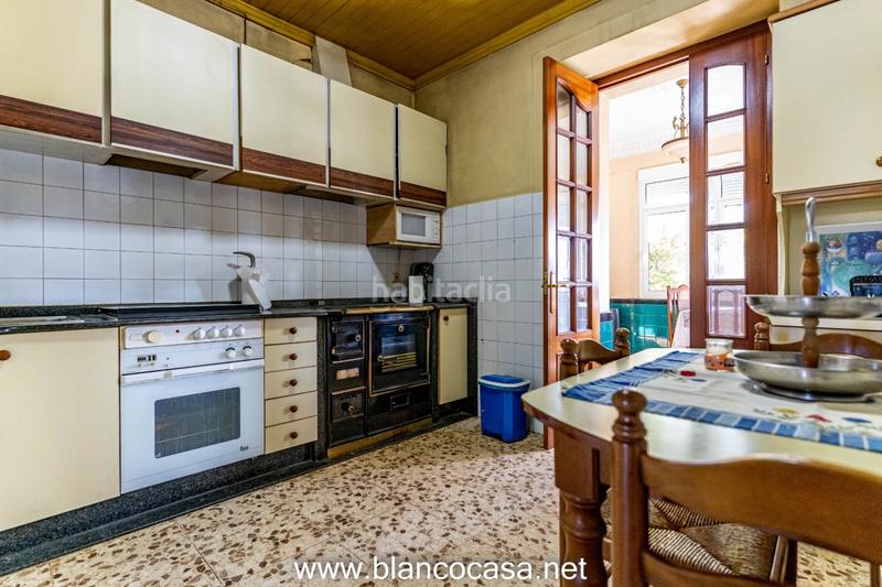 Foto d6c359a3-6011-481d-8a39-d26d1403f87c. Casa amplia casa con terrenazo en tella en Ponteceso