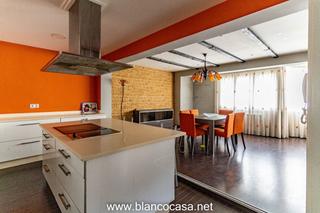 Edifici a Carballo. Edificio en venta calle fomento carballo