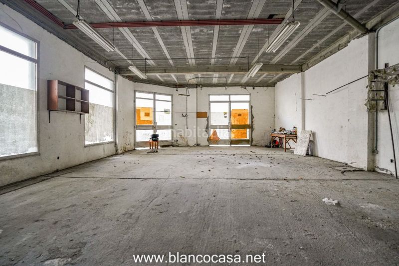 Foto 3dd9ae78-0ab7-4e67-b0b6-42c61fb0096f. Alquiler local comercial local en alquiler con excelente ubicación! en Carballo