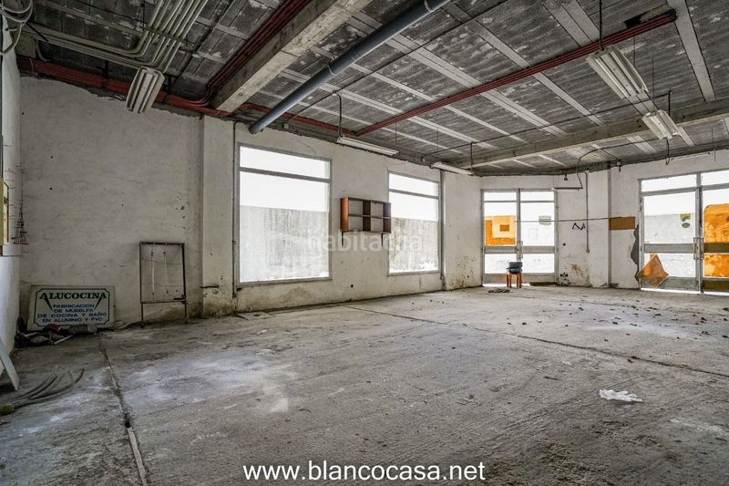 Foto b97e4ca6-f1c4-4feb-8b97-911779248898. Alquiler local comercial local en alquiler con excelente ubicación! en Carballo