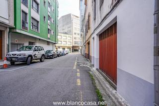 Business premise in Carballo. Espacio amplio y versátil en carballo ideal para uso comercial ó