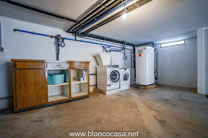 Foto 12a457b9-4c02-457a-8a88-a9523ea3786f. Casa lujosa, moderna y con un gran terreno en Carballo