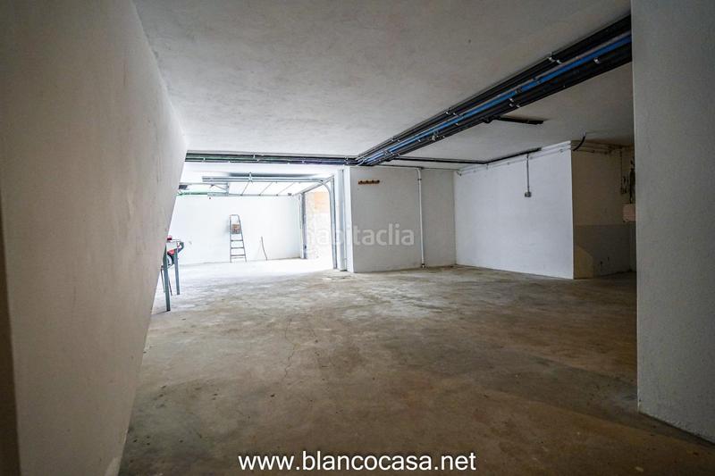Foto 7aa769cd-d47c-42cd-ace0-b83e4d811cf5. Casa lujosa, moderna y con un gran terreno en Carballo