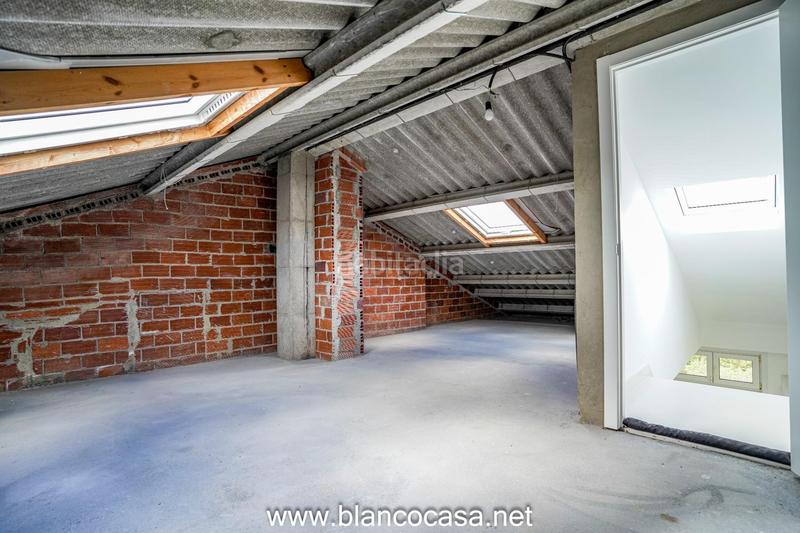 Foto 8a2f872a-526d-41dd-87a1-e99a9404cb5c. Casa lujosa, moderna y con un gran terreno en Carballo