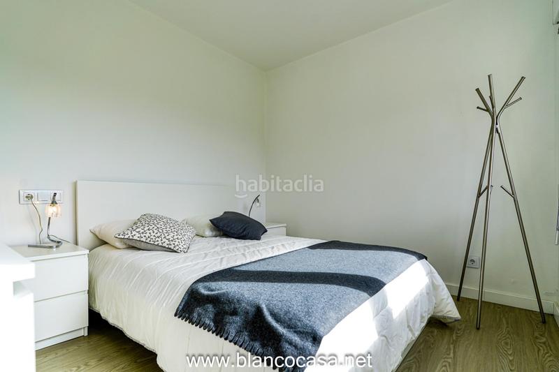Foto cf6f853b-ea60-48b5-bde9-f7c1d3ccd3dd. Casa lujosa, moderna y con un gran terreno en Carballo