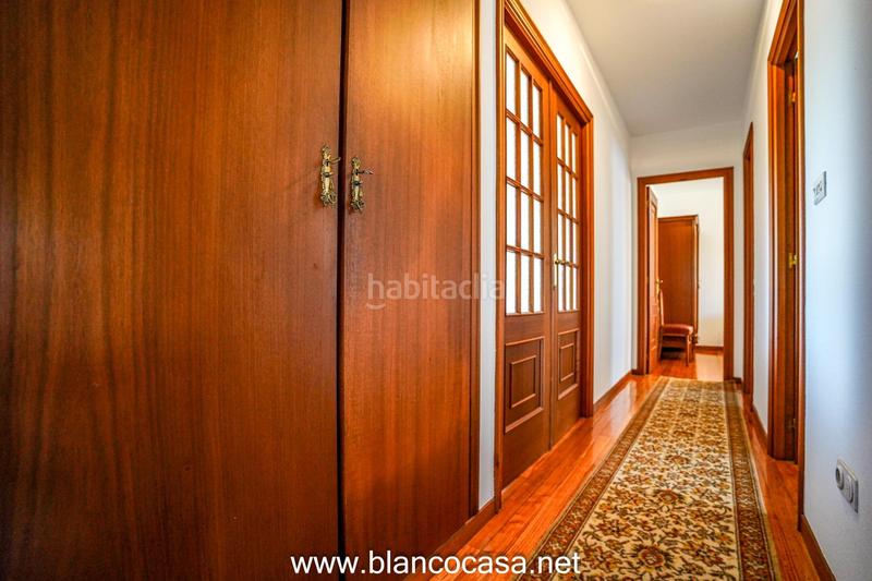 Foto 38b7a703-d0b1-461a-8024-6c7684158cb9. Casa  con terreno en Carballo