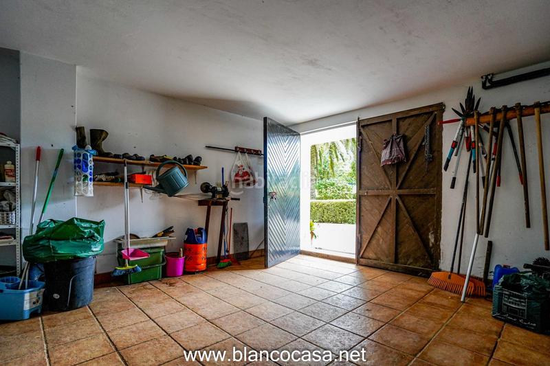 Foto 40eed958-7795-4da0-b63f-330d02a24541. Casa  con terreno en Carballo